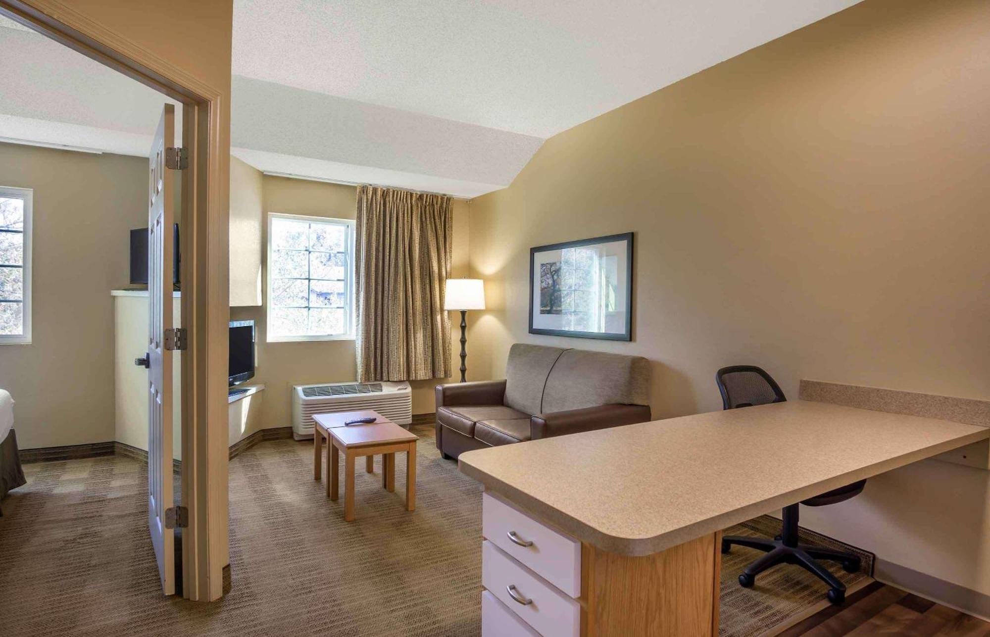 Extended Stay America Select Suites - Charleston - Airport North Charleston Zewnętrze zdjęcie